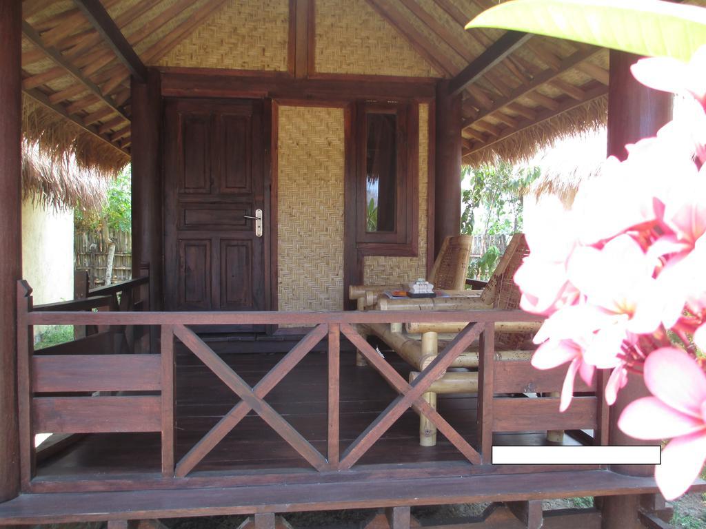 Selong Belanak Bungalows Εξωτερικό φωτογραφία